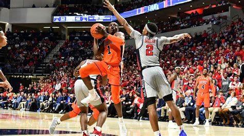 Ole Miss basketball: Rebels defense prepares for road trip vs. Auburn