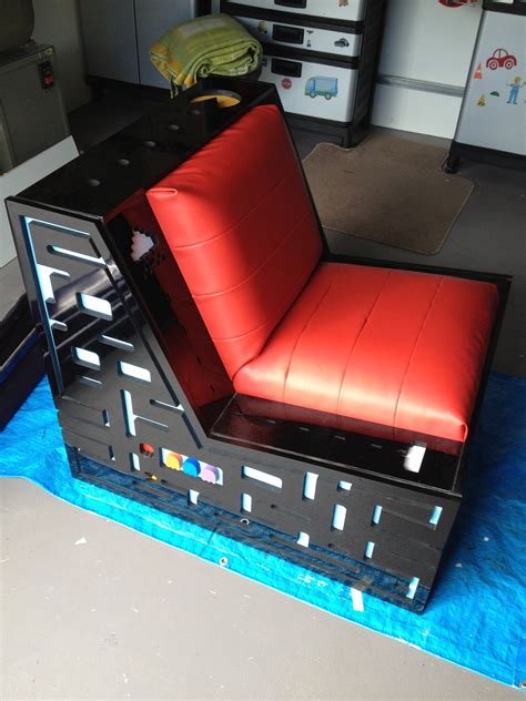 Ultimate Pacman / Space Invaders Gaming Chair With Speakers : 12 Steps (with Pictures ...