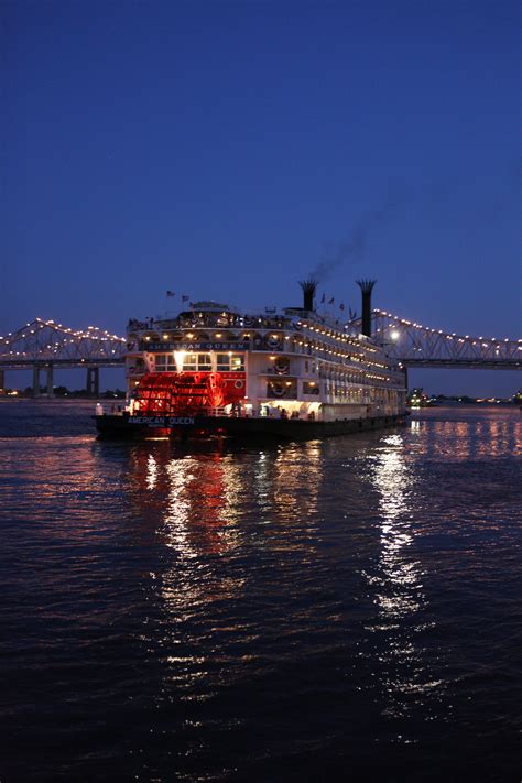 The American Queen Paddle-Wheeler Cruises on the Mississippi - The New ...