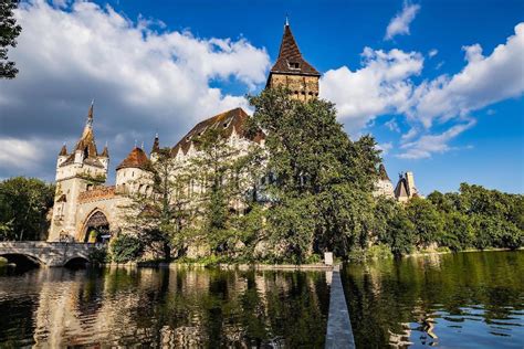 El Castillo de Vajdahunyad, Budapest