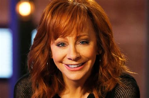 Reba McEntire Without Makeup - No Makeup Pictures - Makeup-Free Celebs