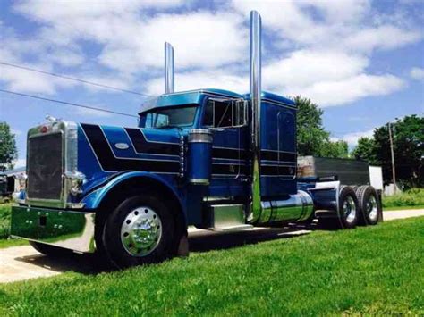 Peterbilt 379 exhd (1992) : Sleeper Semi Trucks