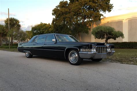 1969 CADILLAC FLEETWOOD SERIES 75 LIMOUSINE