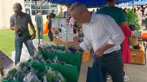 U.S. uses farmers markets to foster ties at bases in Japan | CTV News