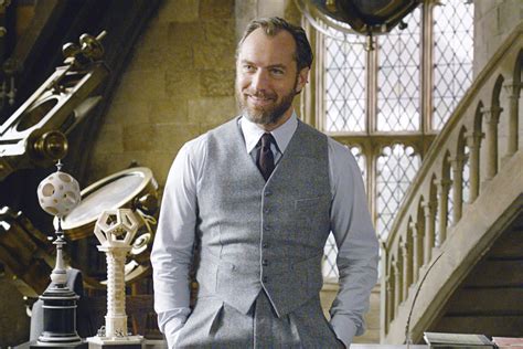 Crimes of Grindelwald on HBO: Jude Law is the Perfect Young Dumbledore