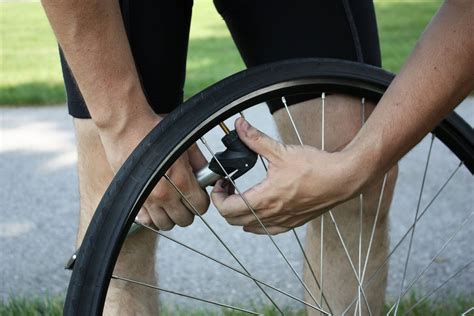 10 Things You Must Know About Road Bike Tire Pressure