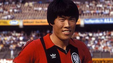 Page 8 - 10 best Asian footballers to play in Europe