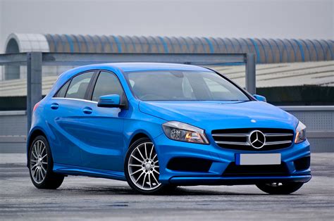 Photography of a Blue Mercedes-benz 5-door Hatchback · Free Stock Photo
