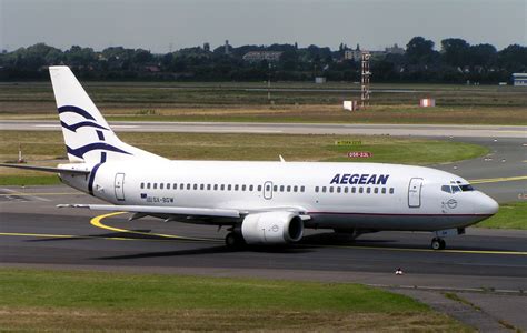 File:Boeing 737-300 Aegean SX-BGW.jpg - Wikipedia