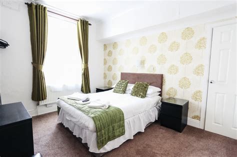 Nethway Hotel - The Rooms available in Torquay. Balcony rooms with Sea ...