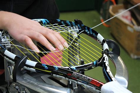 Hybrid stringing technique - Corralejo Tennis Academy