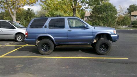 2001 Nissan pathfinder suspension lift kit