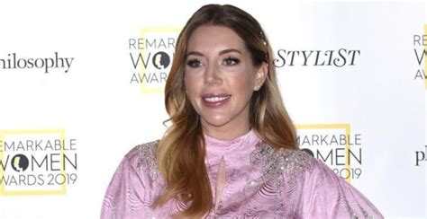 Katherine Ryan Wiki, Age, Married, Child, Family, Height, Net Worth ...