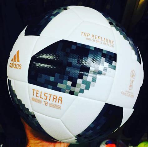 WK 2018 bal - WK voetbal 2018 - Adidas Telstar 18 Russia 2018 matchball