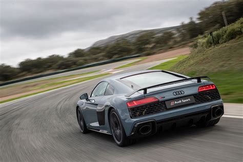 2019 Audi R8 Performance Review - GTspirit