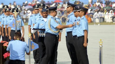 Air Force Day: Year gone by challenging yet rewarding, says IAF chief - Hindustan Times