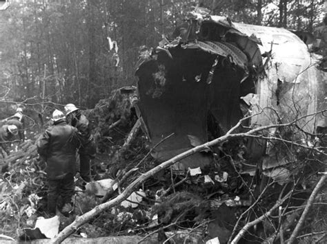 Turkish jet crashes killing 346 outside of Paris in 1974 - NY Daily News