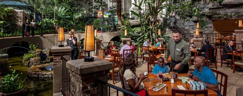 Nashville Tennessee Restaurants | Gaylord Opryland Resort & Convention ...