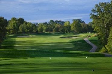 Persimmon Woods Golf Club in Saint Charles, MO | Presented by BestOutings