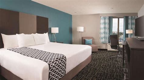 These Are the Best Hotels Near Atlanta Airport for Each Rewards Program