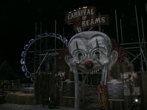 Maze Review: Carnival of Screams at Alton Towers’ Scarefest 2011 ...