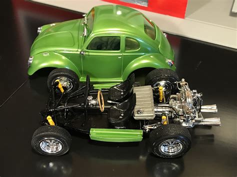 Volkswagen Beetle Superbug Gasser -- Plastic Model Car Kit -- 1/25 Scale -- #1044-12 pictures by ...