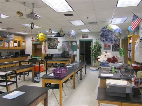 14 best Science classroom images on Pinterest | Science classroom middle school, Classroom ideas ...