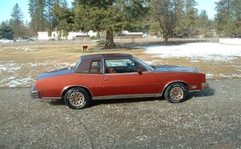 Four-Barrel V8: 1978 Pontiac Grand Prix LJ | Barn Finds