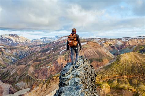 ¿Cuál es la cascada más alta de Islandia y dónde está ubicada?