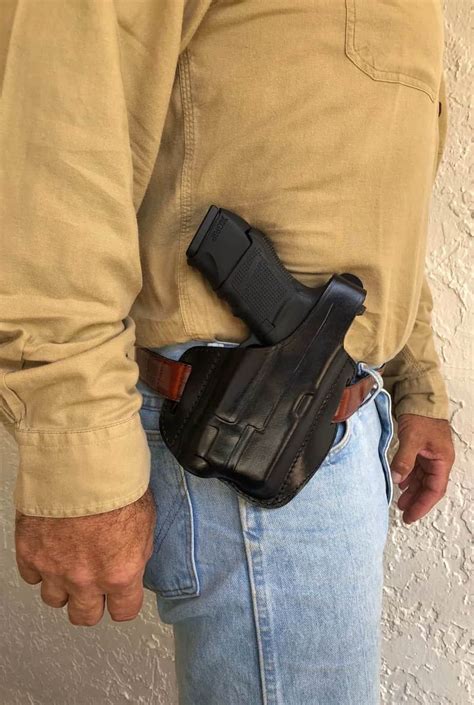 Falco OWB Leather Holster for gun with tactical light, Model 34/L - Tacworld Holsters