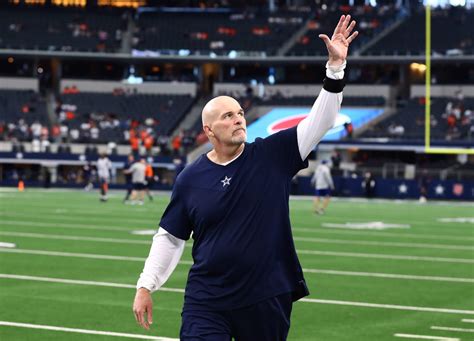 Cowboys DC Dan Quinn top contender for 2 NFL head coaching positions