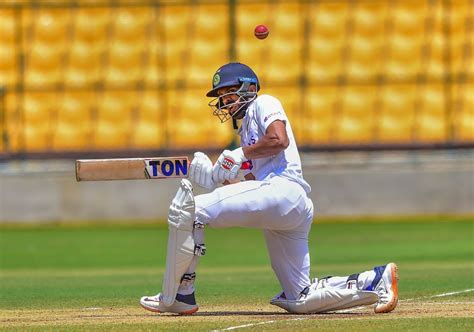 Ruturaj Gaikwad plays a sweep | ESPNcricinfo.com