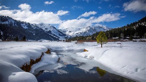 Snow in Reno, up to 3 feet on peaks above Tahoe by weekend