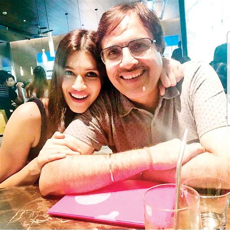 Kriti Sanon, Family, photos and much more - Moviecanny