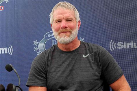 Brett Favre Predicts Taylor Swift to be Blamed if Chiefs Miss Super ...