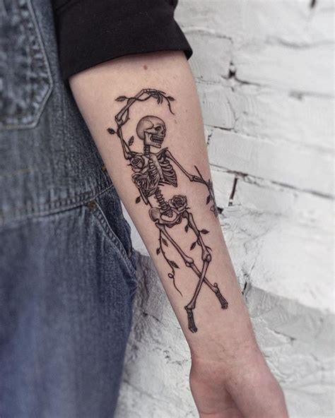 101 Amazing Skeleton Tattoo Ideas That Will Blow Your Mind! | Outsons ...