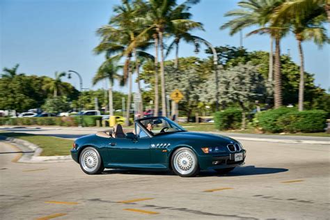 Check Out the BMW Z3 Roadster 1.9-Liter Hanging Out in Miami