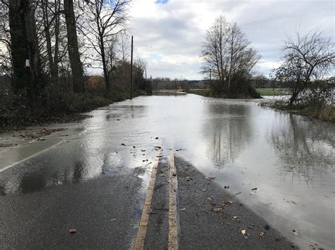 Flood Warnings issued on several rivers as rain continues to soak Thanksgiving week | KOMO