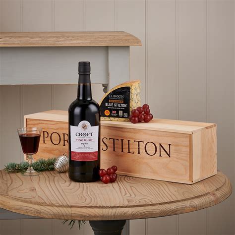 Classic Port & Stilton Gift | Port and Stilton Cheese