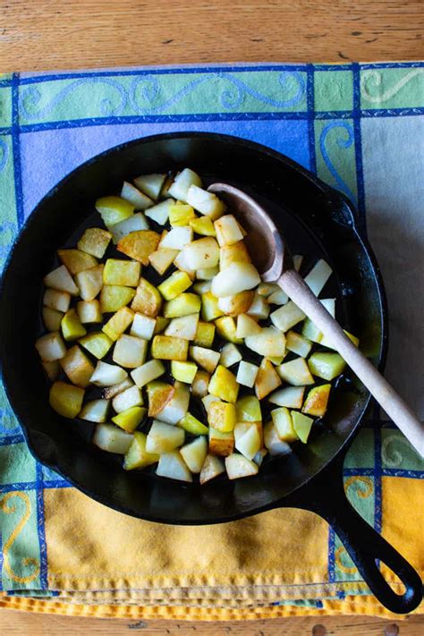 Papas con Chile {Crispy Potatoes in Red Sauce} | ¡HOLA! JALAPEÑO