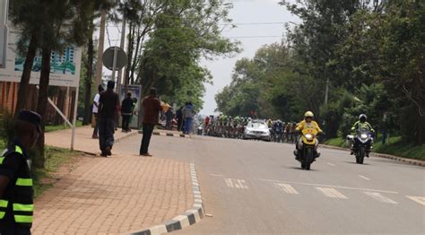 [PHOTOS]: Police commend public conduct during Tour du Rwanda