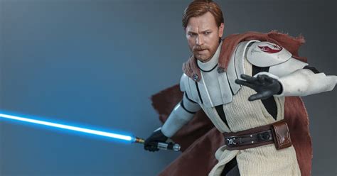 Hot Toys Offers a Photo-Real Clone Wars Obi-Wan Kenobi