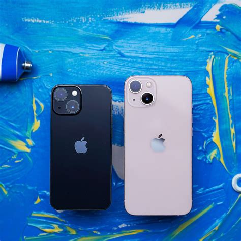 Why don’t the iPhone Pro models come in fun colors? - The Verge