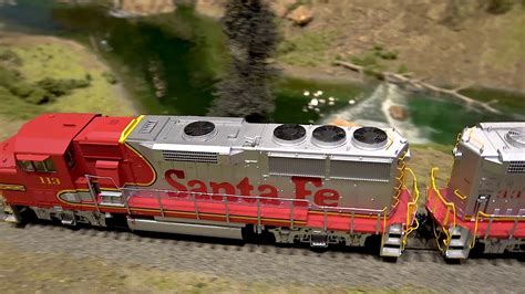 Santa Fe Freight Train at the Colorado Model Railroad Museum - YouTube