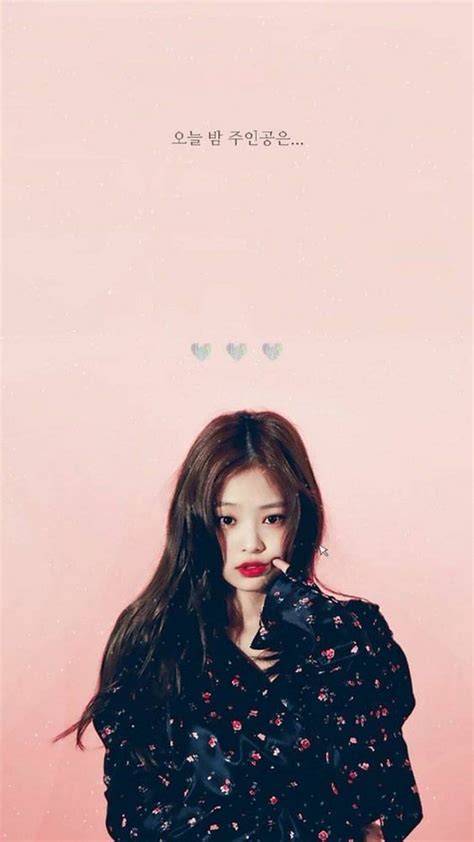 Download Jennie Kim Cute Casual Attire Wallpaper | Wallpapers.com