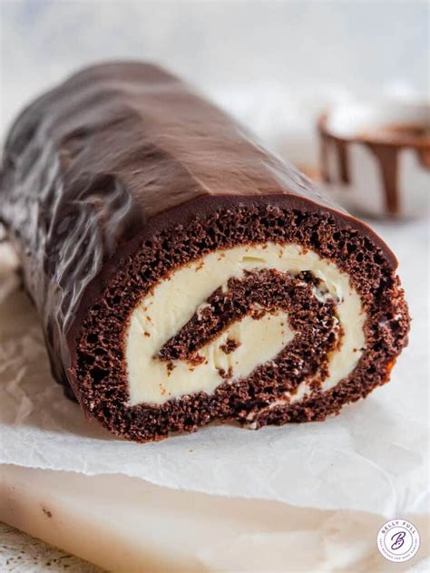 Chocolate swiss roll cake – Artofit