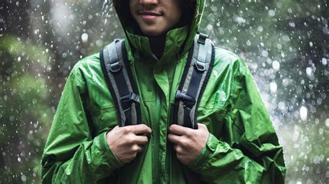 Breathable waterproof fabrics: 6 Gore-Tex alternatives for damp days on the trail | Advnture