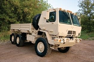 Desarrollo y Defensa: Vehículos FMTV para el US Army