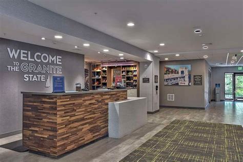 HAMPTON INN & SUITES KEENE $131 ($̶1̶4̶9̶) - Prices & Hotel Reviews - NH