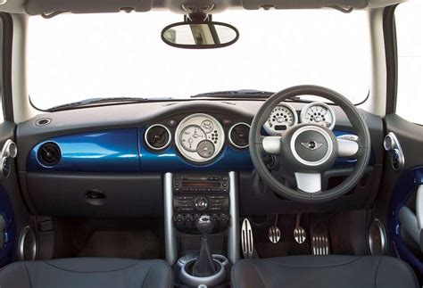 MINI Cooper S (R53) – The Time is Now | Car & Classic Magazine